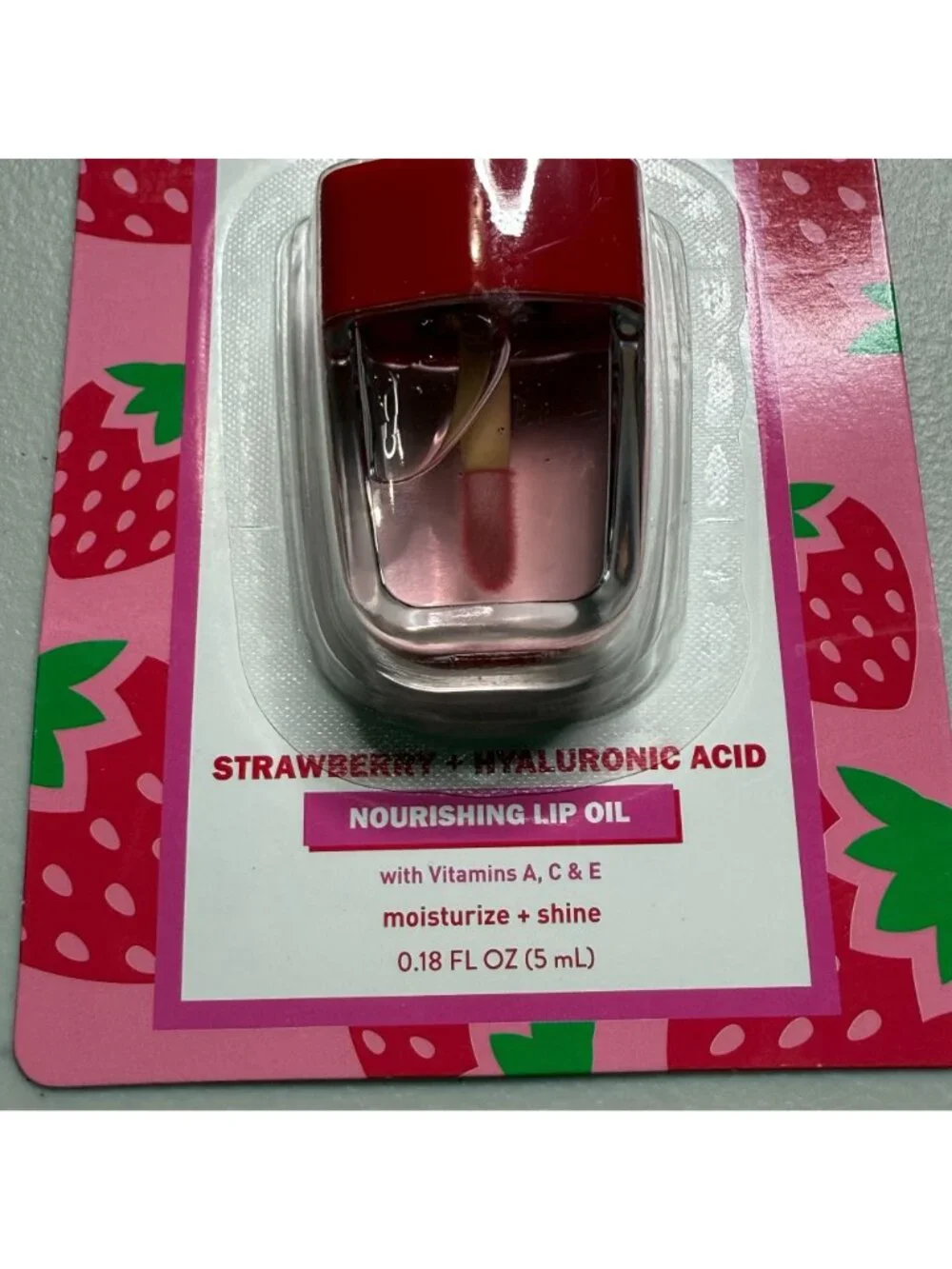 Global Beauty Care Strawberry Lip Oil Fruit Halo Hyaluronic Acid New